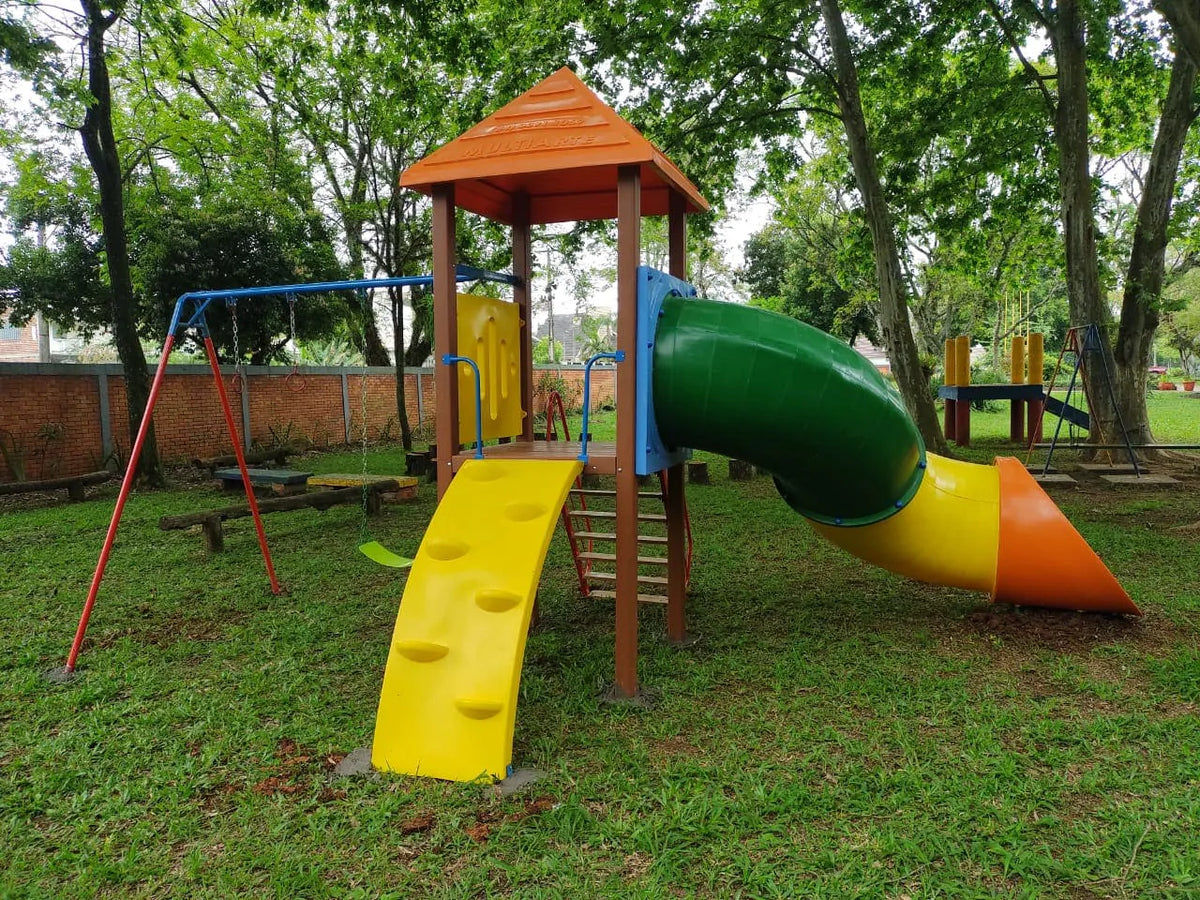 Playground Madeira Plástica 4