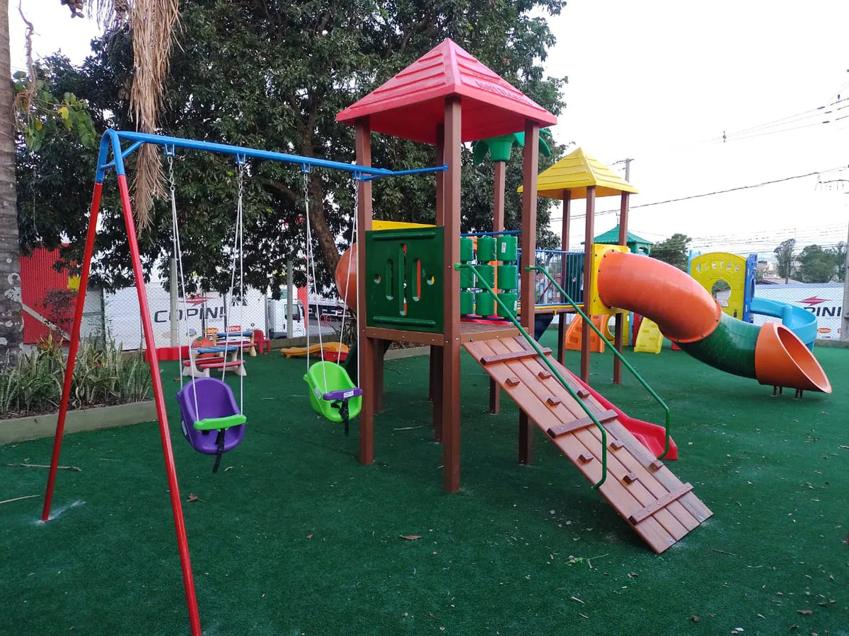 Playground Madeira Plástica 7